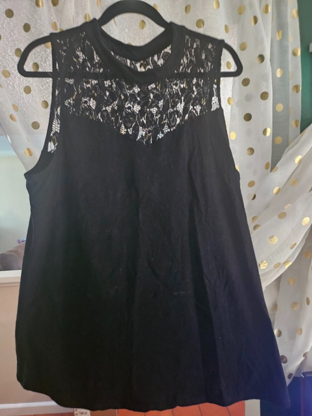 Torrid Black Lace Yoke Tank Top – Size 3